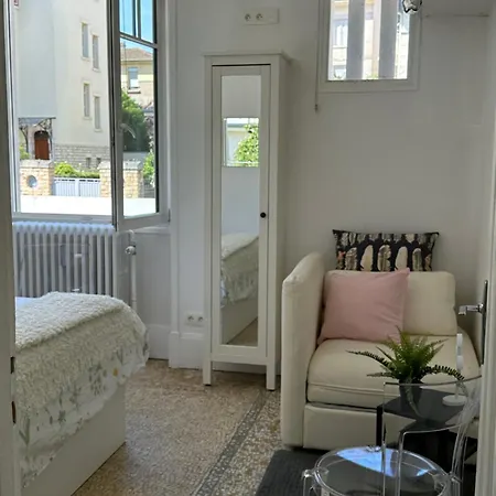 Apartman Ideal Art Deco Compris Un Parking Prive Securise Darcy Liberte Centre Gare-ville *