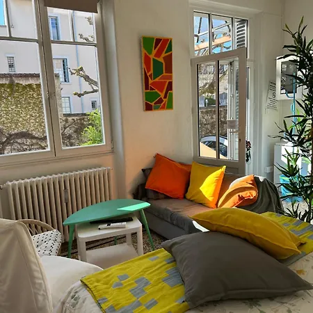 IDÉAL ART DÉCO compris un parking privé sécurisé Darcy Liberté centre Gare-Ville Digione