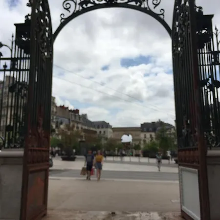 Appartement Idéal Art Déco Parking Privé Sécurisé Darcy Liberté Centre Gare-ville